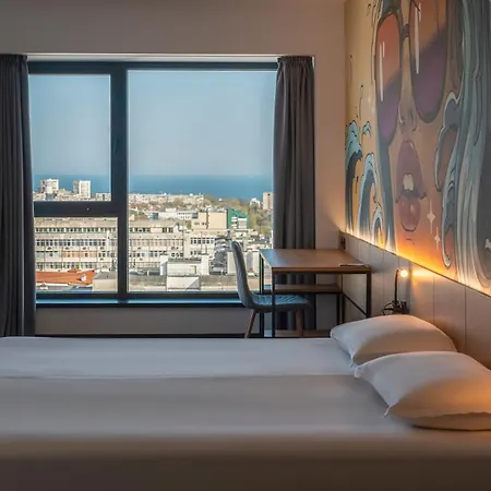 Campus 90 - Free Parking Hotel Warna