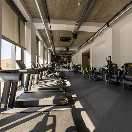 Campus 90 - Free Parking Otel Varna