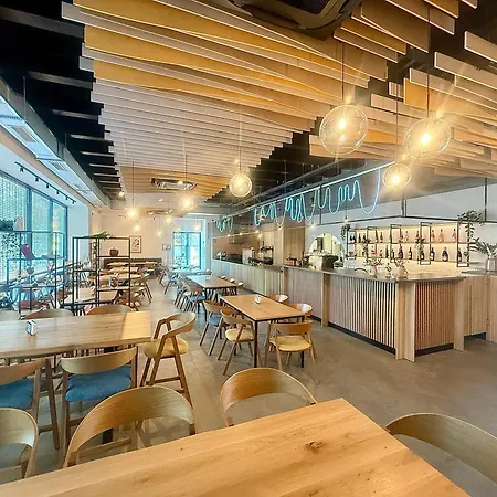 Campus 90 - Free Parking 4*