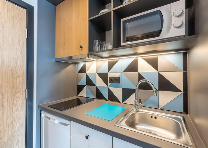 Campus 90 - Free Parking Βάρνα