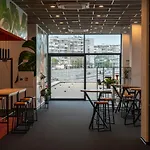 酒店 Campus 90 - Free Parking 4*