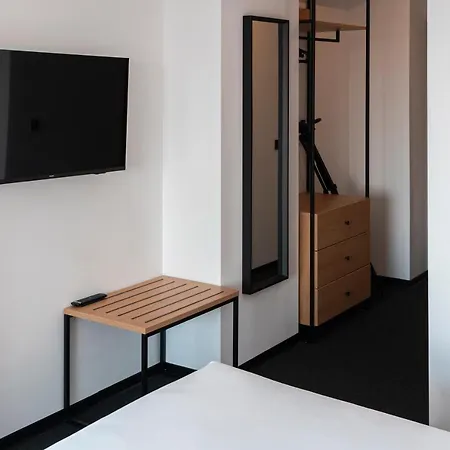 Otel Campus 90 - Free Parking