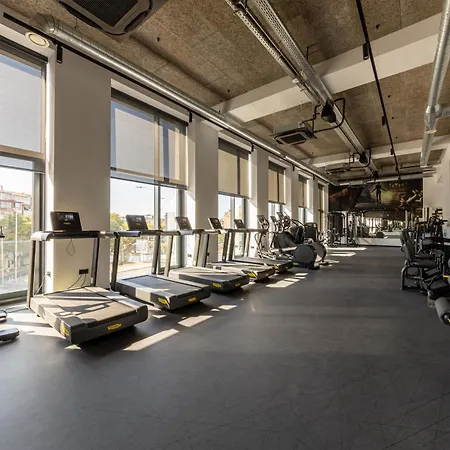 Szálloda Campus 90 - Free Parking 4*