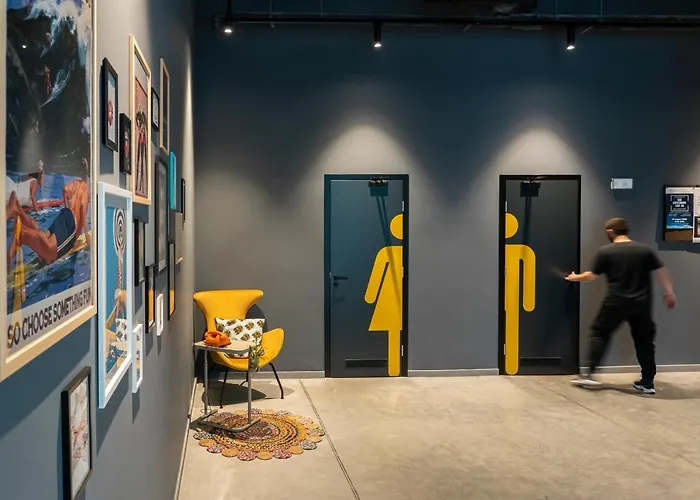 Campus 90 - Free Parking וארנה